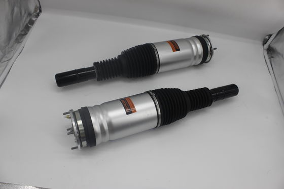 Συσκευές Land Rover Auto PartsΑεροαπορροφητής LR057700 LR057699 για το Range Rover Executive Sport L405 L494